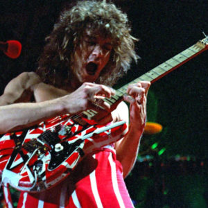Eddie Van Halen on stage nel 1982
